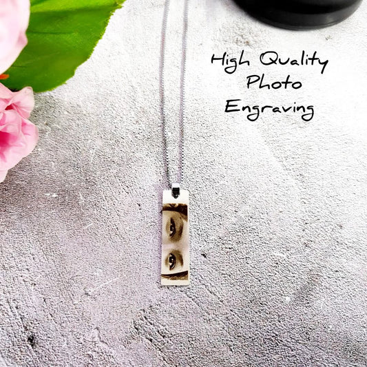 Custom Eye Pendant – Personalized Engraving