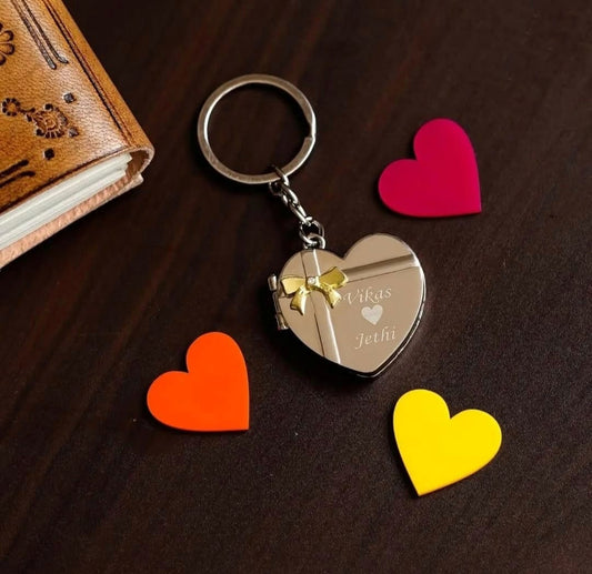 Personalized Heart Keychain – Photo Inside, Name Outside